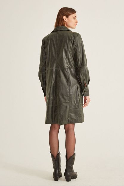 Trench coat couro matelassê moss