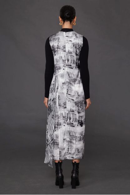 Vestido midi saia sobreposta