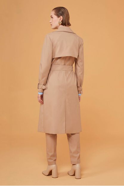 Trench coat com palas camel