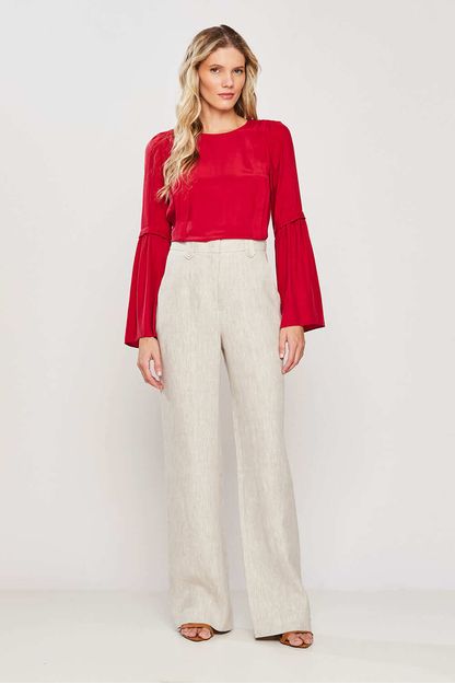 Calça reta com ponto picado natural