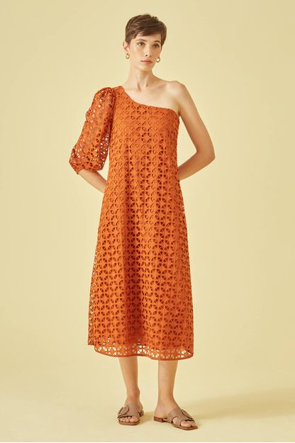 Vestido ombro só laise solar avelã