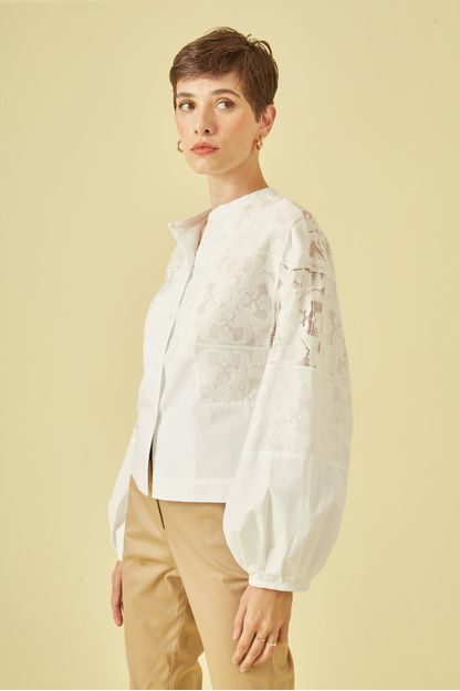 Camisa recortes em voil renascença off white