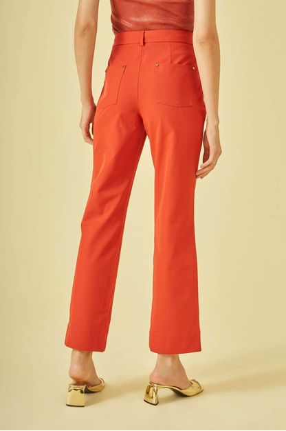 Calça básica reta em supermotion ferrugem