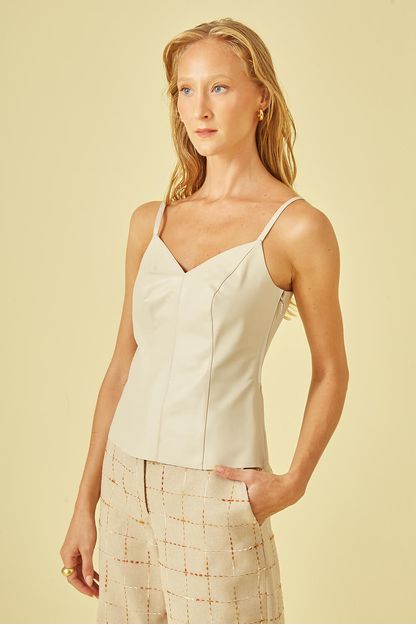 Top de alcinha em couro off white