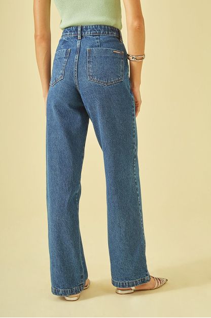 Calça reta com friso em denim