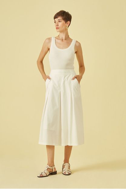 Saia midi pregas em tricoline off white
