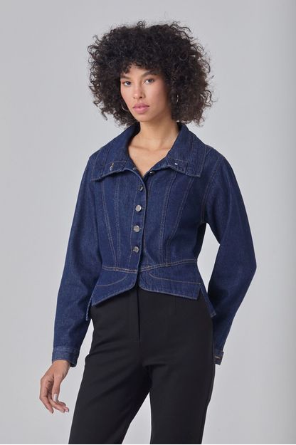 Jaqueta acinturada em denim