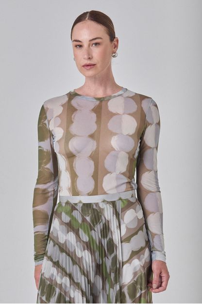 Blusa 2ª pele estampa ciclos em tule verde