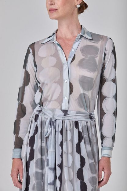 Camisa estampa ciclos em tule cinza