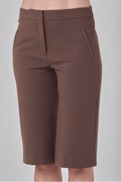 Bermuda bolso com vista em malha compact marrom