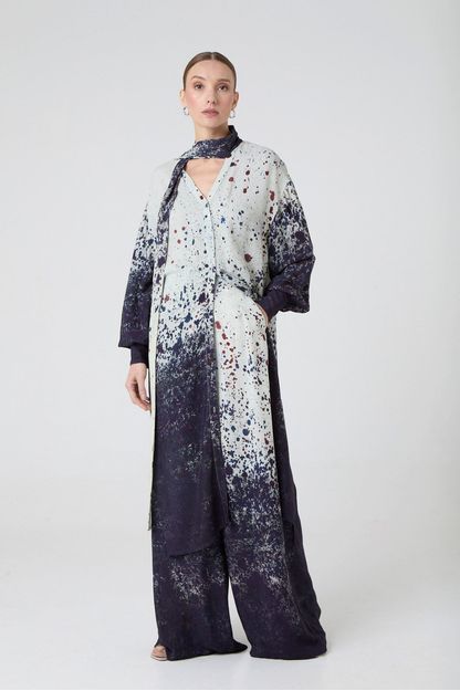 Vestido chemise com echarpe estampa cosmos