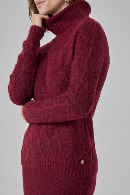 Maxi pull gola alta em tricot aran vinho