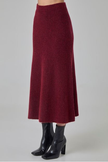 Saia evasê em tricot mescla vinho