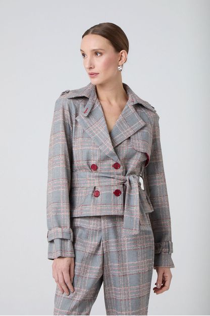 Mini trench coat em xadrez rústico