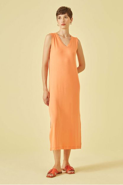 Vestido regata gola v em malha coral