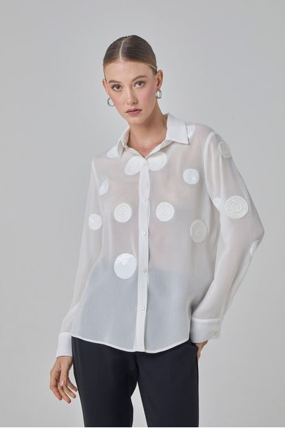 Camisa em georgette esferas off white