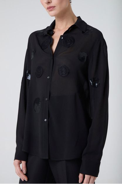 Camisa em georgette esferas preta