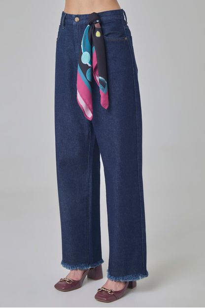 Calça reta com bandana em denim azul escuro