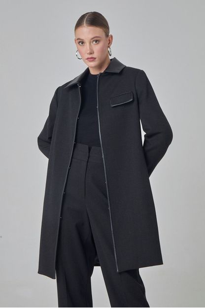 Casaco gola resine alfaiataria stretch chumbo