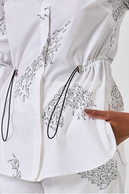Parka com coulisé estampa cardume off white
