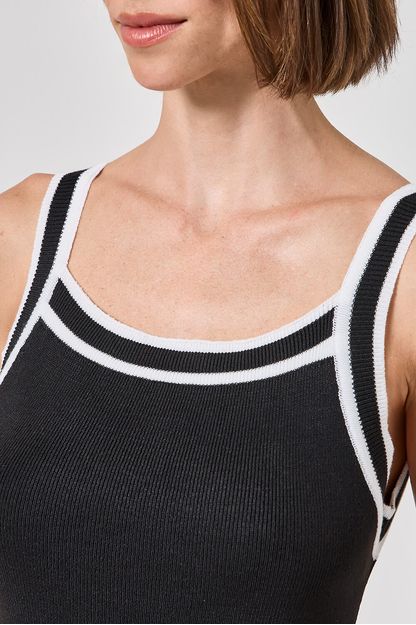 Blusa regata nadador com viés em tricot preto