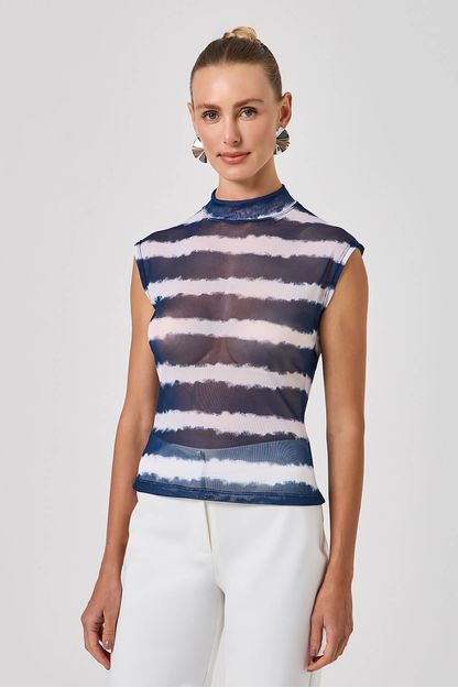 Regata gola alta em tule sailor marinho