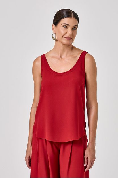 Regata com vistas em crepe vermelha