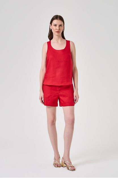 Short linho liso vermelho